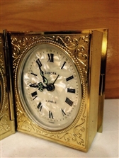 Đồng hồ Đức xưa, hình dạng cuốn sách rất độc đáo - mã số MS590