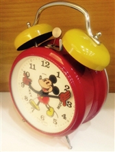 Đồng hồ ĐỨC hàng lưu kho, mặt đồng hồ là hình ảnh chuột MICKEY - mã số MS518